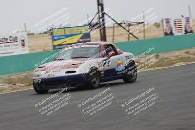 media/Jun-01-2025-CalClub SCCA (Sun) [[eae223c5dd]]/Group 5/Race (Front Straight)/